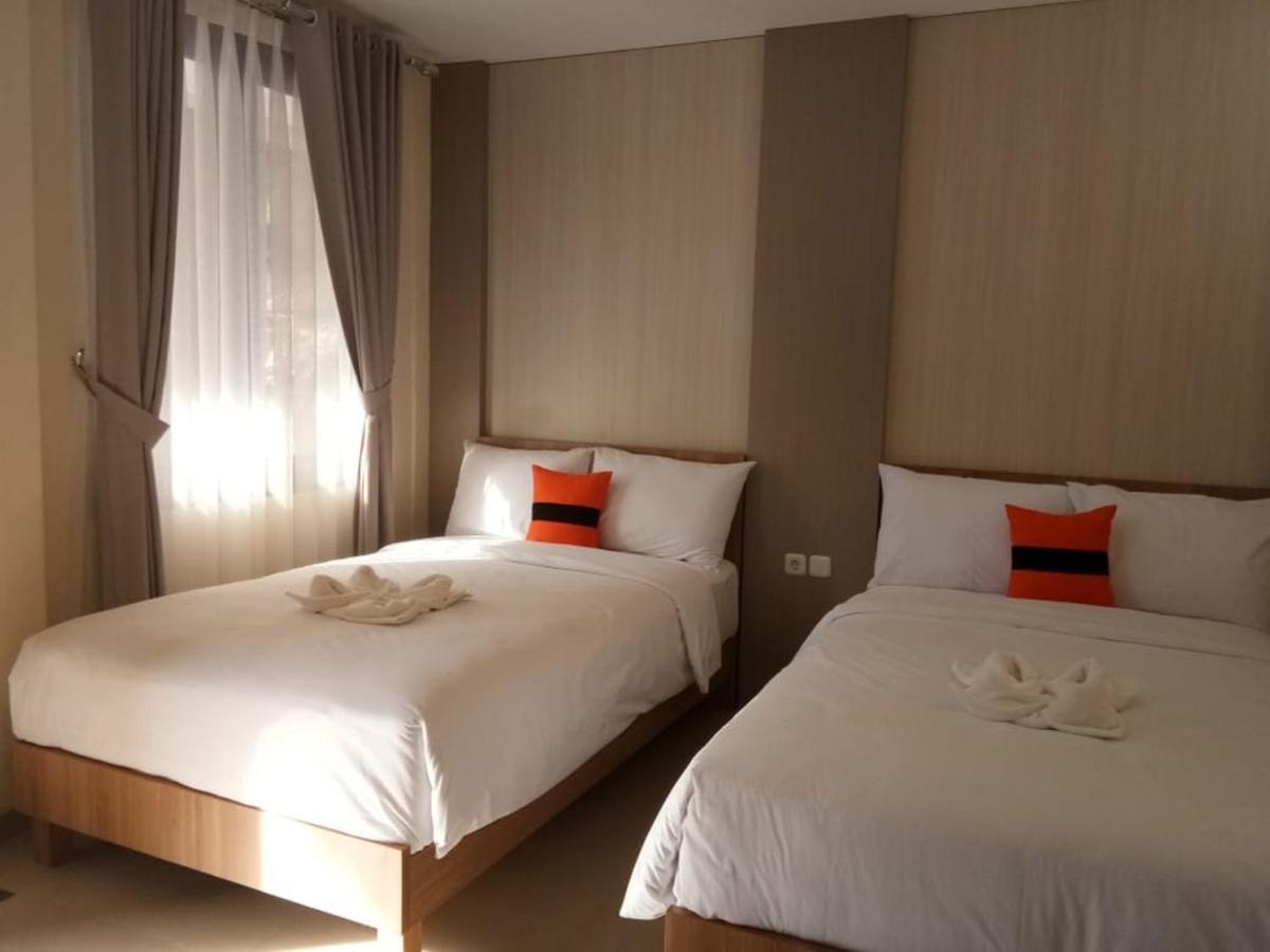 Long Beach Hotel Pangandaran Zewnętrze zdjęcie
