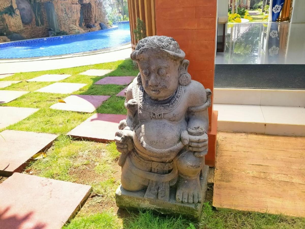 Long Beach Hotel Pangandaran Zewnętrze zdjęcie