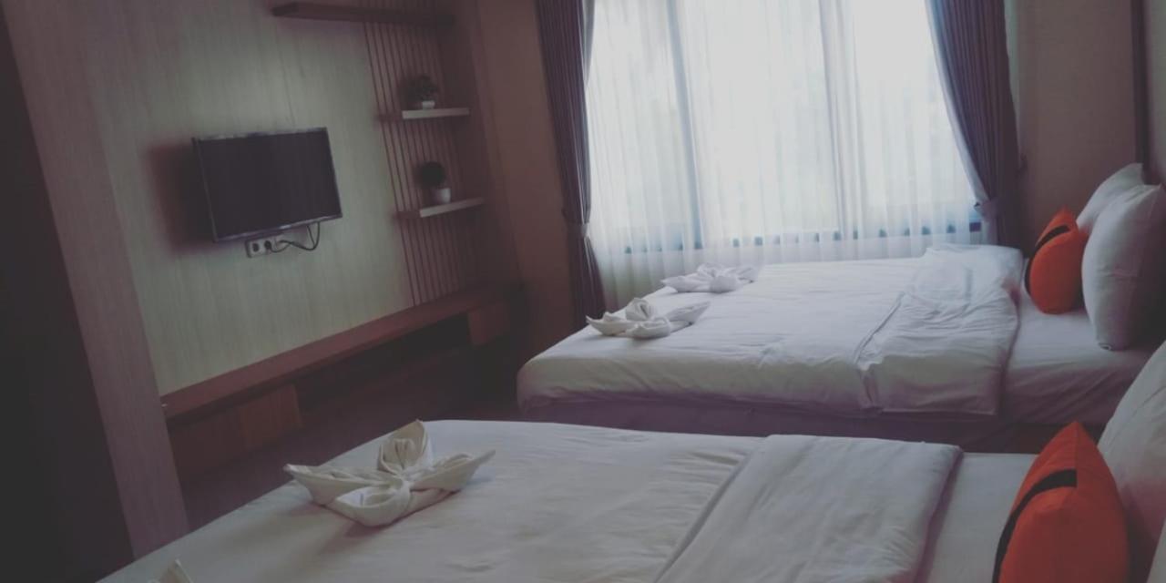 Long Beach Hotel Pangandaran Zewnętrze zdjęcie